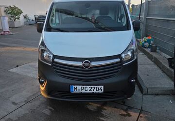 Opel Vivaro 195.000 km 11.000 &euro; Höhenkirchen Siegertsbrunn 85635