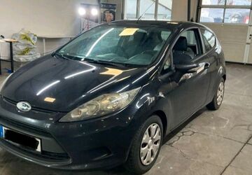 Ford Fiesta 124.100 km 4.490 &euro; München 80995