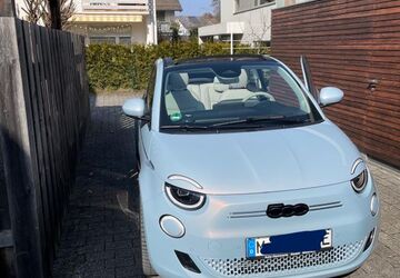 Fiat 500e 2.750 km 24.490 &euro; Neubiberg 85579