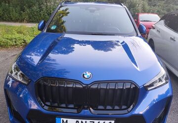 BMW X1 54.000 km 39.900 &euro; München 81476