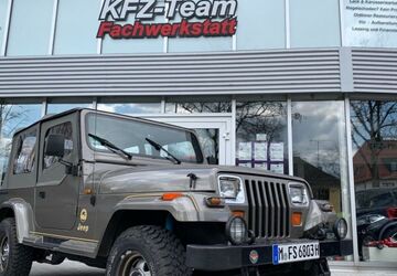 Jeep Wrangler 122.060 km 54.500 &euro; München - Trudering 81827