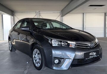 Toyota Corolla 119.000 km 13.499 &euro; München 81249