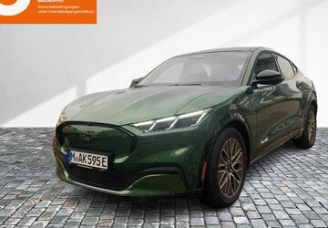 Ford Mustang Mach-E 33.000 km 44.890 &euro; München 81827