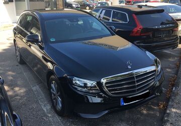 Mercedes-Benz E 220 299.000 km 12.900 &euro; München 80805