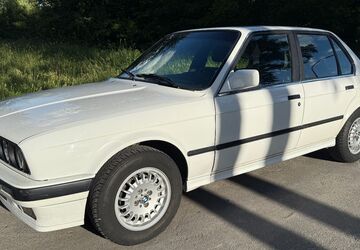 BMW 316 258.000 km 6.800 &euro; München 81825