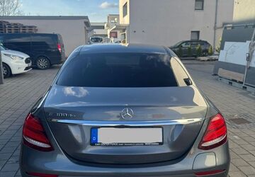 Mercedes-Benz E 300 48.500 km 31.500 &euro; MÜNCHEN 81825