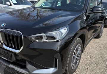 BMW X1 181.200 km 23.990 &euro; München 81243