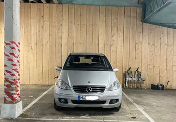 Mercedes-Benz A 170 177.000 km 2.600 &euro; München 80805