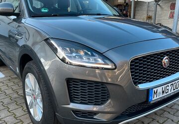 Jaguar E-Pace 134.000 km 18.990 &euro; München 81825