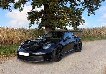 Porsche 992 5.800 km 308.900 &euro; München 81677