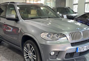 BMW X5 221.393 km 12.990 &euro; München 81829