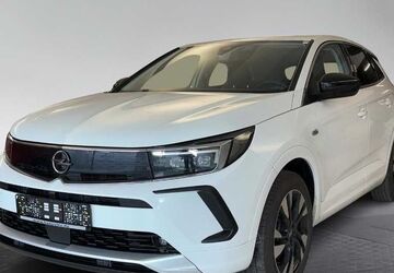 Opel Grandland (X) 148.000 km 15.890 &euro; München 80339