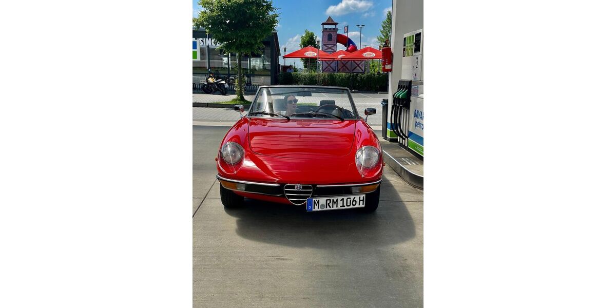 Alfa Romeo Spider 999.999 km 29.500 &euro; Hallbergmoos 85399