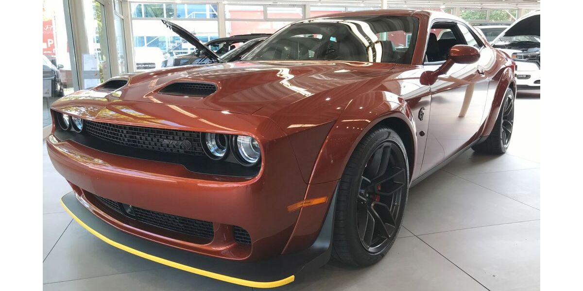Dodge Challenger 50 km 116.290 &euro; München 81825