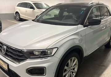 VW T-Roc 82.000 km 18.999 &euro; München 81825