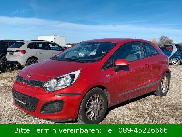 Kia Rio 135.049 km 4.990 &euro; München 81827
