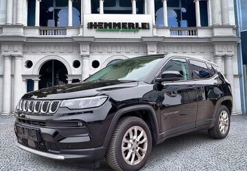 Jeep Compass 14.079 km 25.990 &euro; München 81827