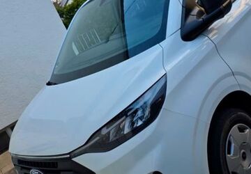 Ford Tourneo Custom 58.000 km 28.000 &euro; München 81245