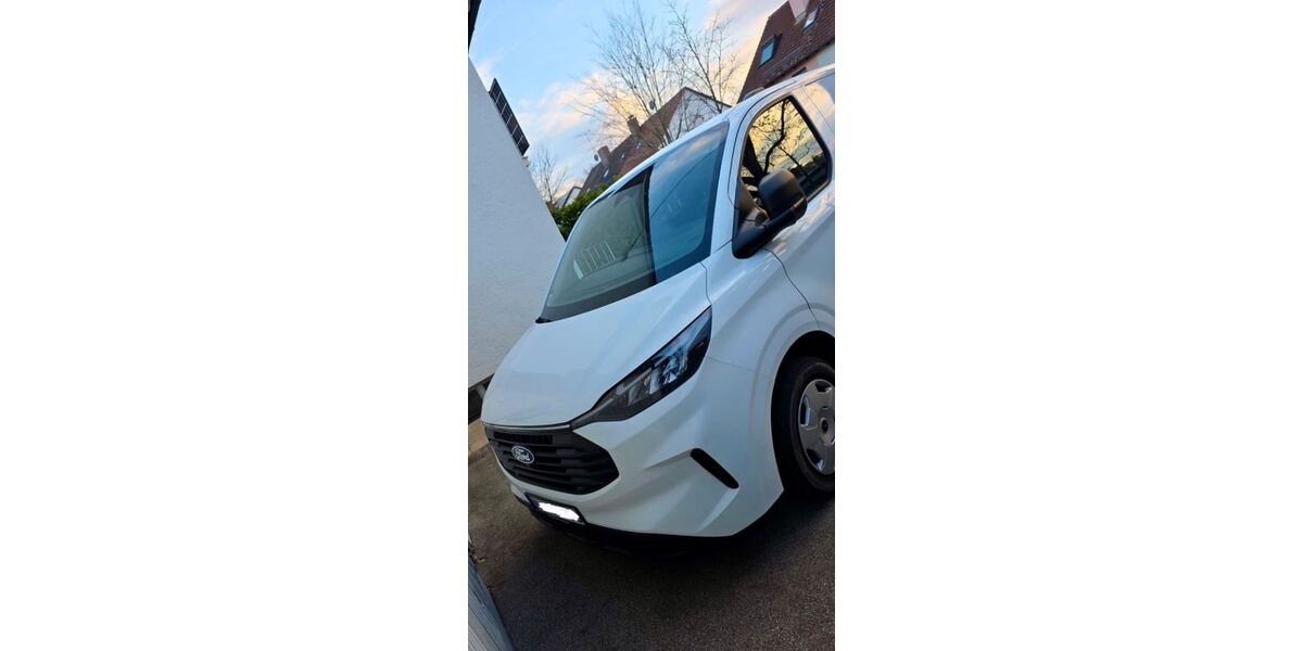 Ford Tourneo Custom 58.000 km 28.000 &euro; München 81245