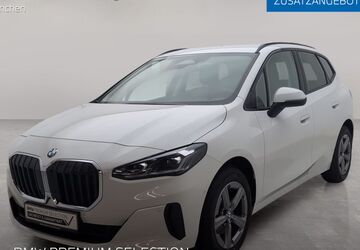 BMW 220 Active Tourer 10.665 km 31.995 &euro; München 80939