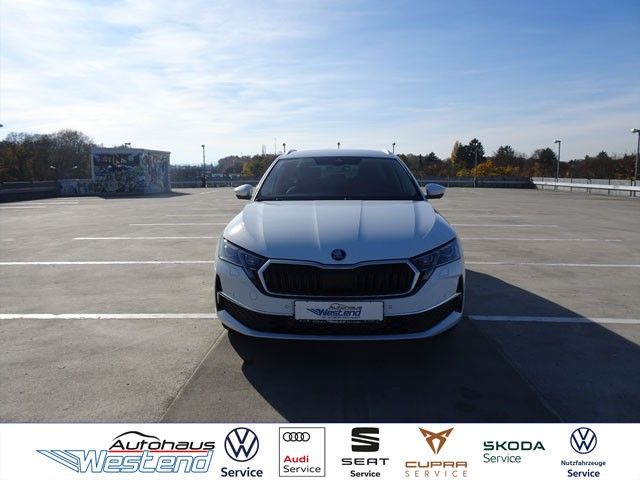 Skoda Octavia 2.500 km 43.400 &euro; München 80686