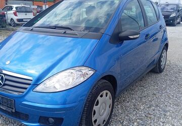 Mercedes-Benz A 160 186.000 km 1.750 &euro; München 81827