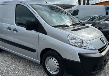Peugeot Expert 82.404 km 4.899 &euro; München 80997