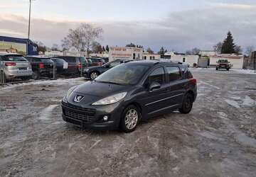 Peugeot 207 145.000 km 2.500 &euro; München 81829