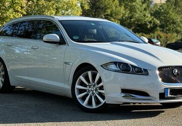 Jaguar XF 97.000 km 15.100 &euro; Gräfelfing 82166