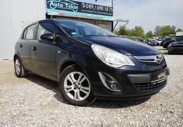 Opel Corsa 216.599 km 2.950 &euro; München 81829
