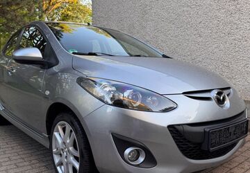 Mazda 2 215.000 km 3.500 &euro; Dachau 85221