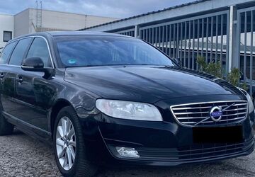 Volvo V70 144.000 km 13.999 &euro; München 80807