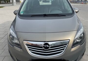 Opel Meriva 77.000 km 5.700 &euro; München 80809