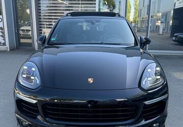 Porsche Cayenne 72.000 km 48.900 &euro; München 80807