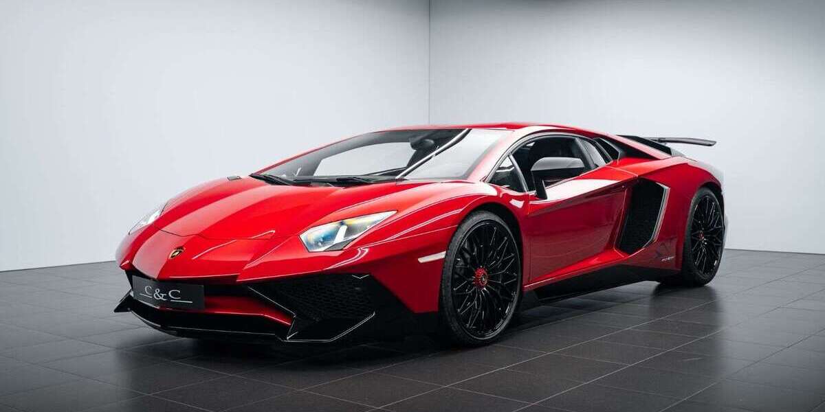 Lamborghini Aventador 2.600 km 519.000 &euro; Putzbrunn 85640