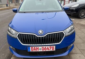 Skoda Fabia 109.800 km 8.980 &euro; Dachau 85221