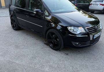 VW Touran 316.000 km 4.700 &euro; München 80997