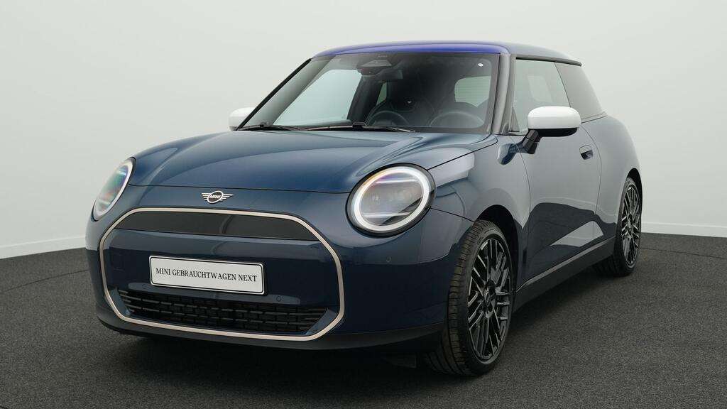 Mini Cooper E 9.002 km 28.694 &euro; München 80788