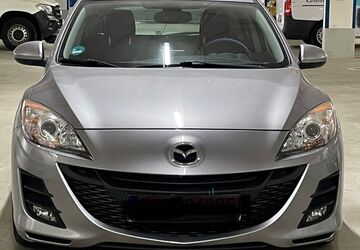 Mazda 3 100.000 km 6.480 &euro; Germering bei München (7km westl. von München) 82110