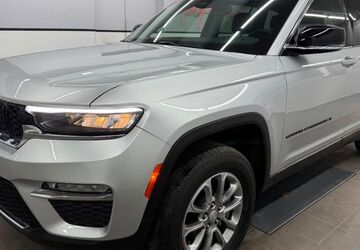 Jeep Grand Cherokee 50.583 km 41.880 &euro; München 81243