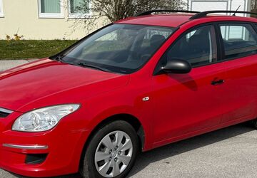 Hyundai i30 176.000 km 2.390 &euro; München 81479