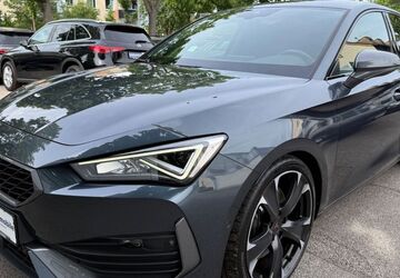 Cupra Leon 50.111 km 24.800 &euro; München 81243