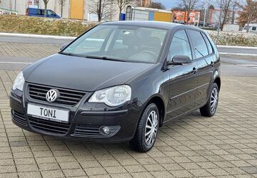VW Polo 300.000 km 2.490 &euro; München 81243