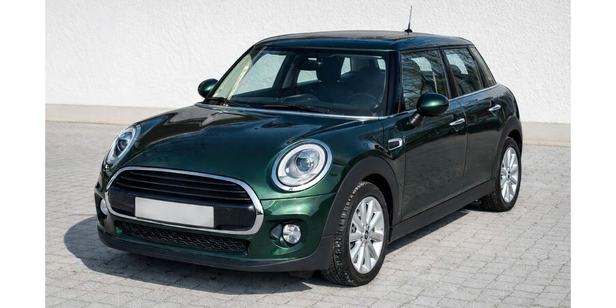 Mini Cooper 95.058 km 11.900 &euro; München 80799