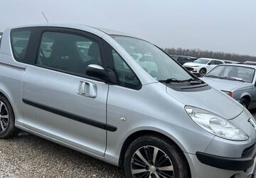 Peugeot 1007 80.000 km 750 &euro; München 81829