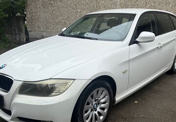 BMW 318 297.000 km 1.999 &euro; München OT Trudering-Riem 81825