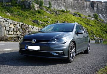 VW Golf 129.000 km 14.300 &euro; München 81825