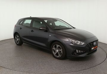 Hyundai i30 89.231 km 15.440 &euro; Garching 85748