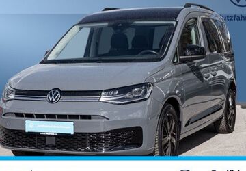 VW Caddy 8.423 km 32.850 &euro; München 81829