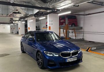 BMW 330 72.000 km 32.800 &euro; München 81677
